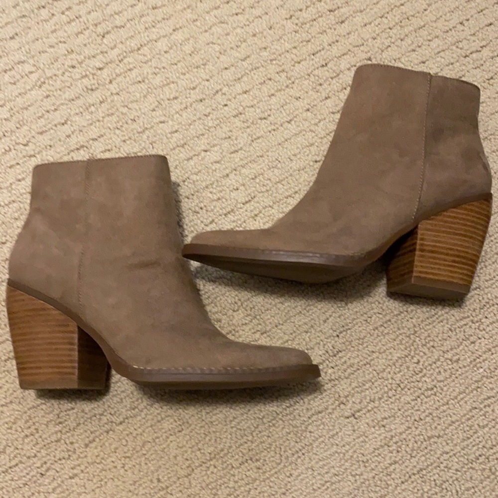 Madden Girl Western Booties